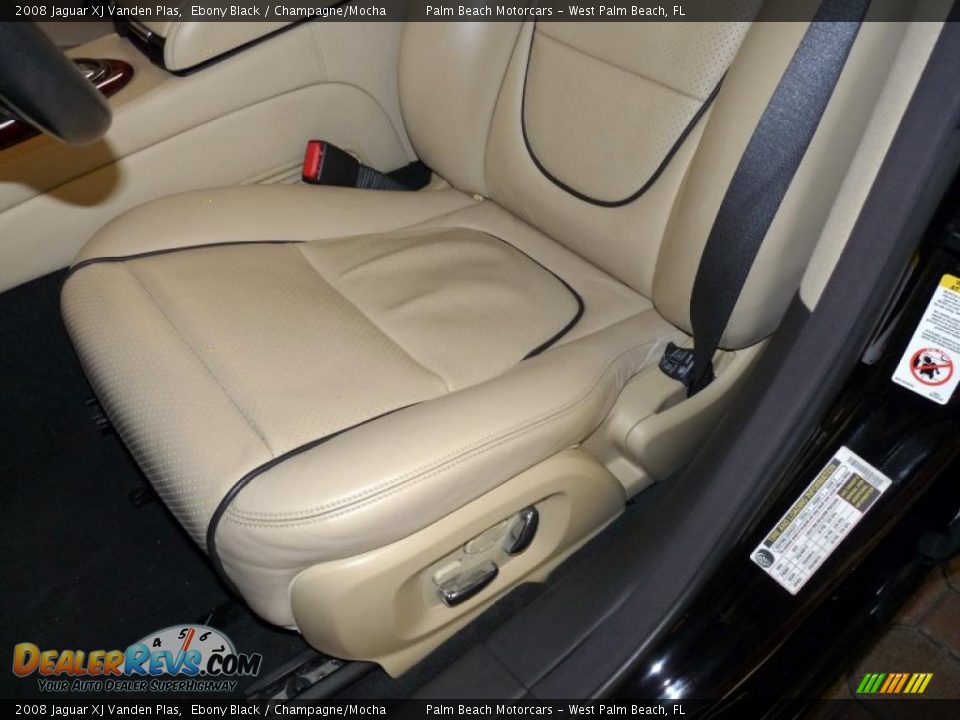 2008 Jaguar XJ Vanden Plas Ebony Black / Champagne/Mocha Photo #14