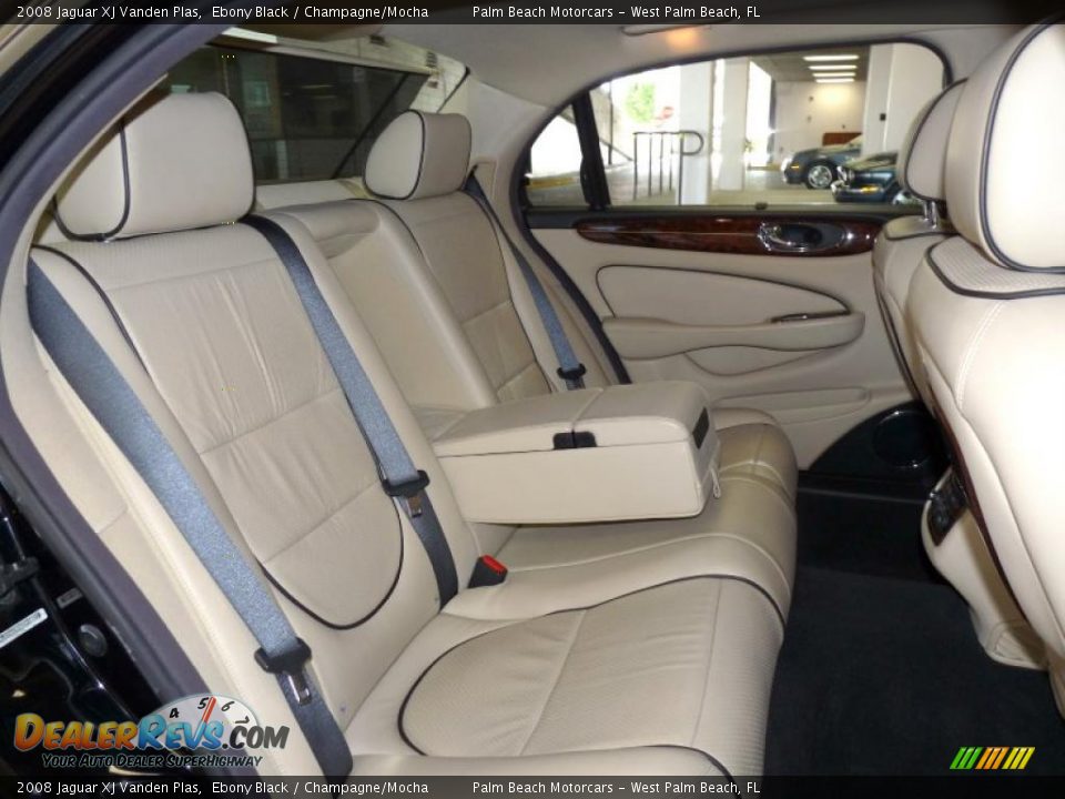 2008 Jaguar XJ Vanden Plas Ebony Black / Champagne/Mocha Photo #25