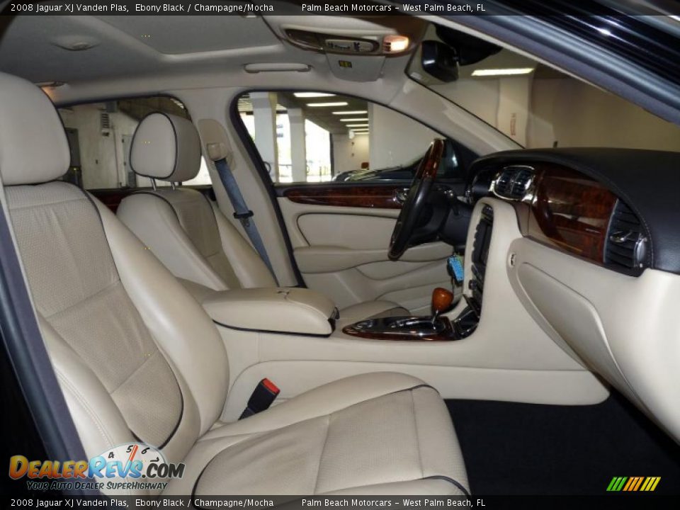 2008 Jaguar XJ Vanden Plas Ebony Black / Champagne/Mocha Photo #28