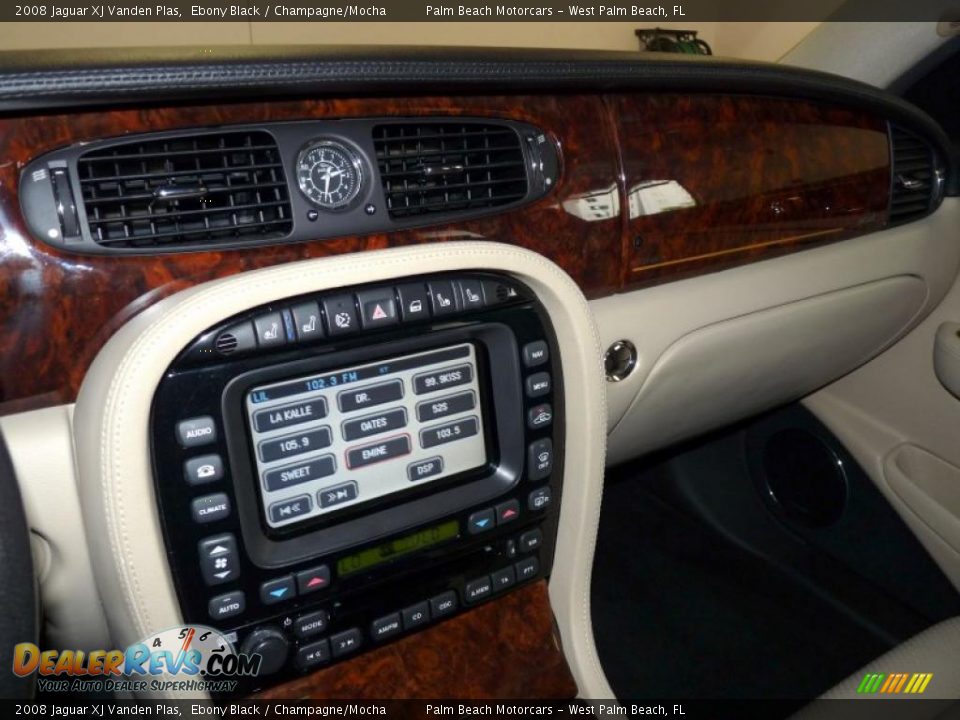 2008 Jaguar XJ Vanden Plas Ebony Black / Champagne/Mocha Photo #33