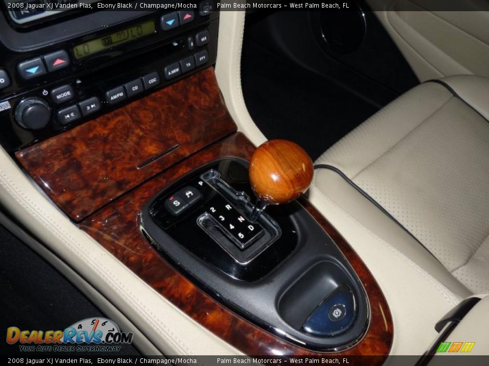 2008 Jaguar XJ Vanden Plas Ebony Black / Champagne/Mocha Photo #35