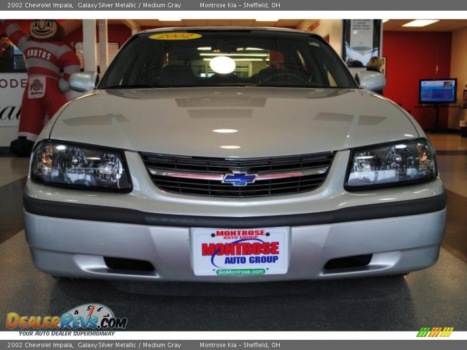 2002 Chevrolet Impala Galaxy Silver Metallic / Medium Gray Photo #12