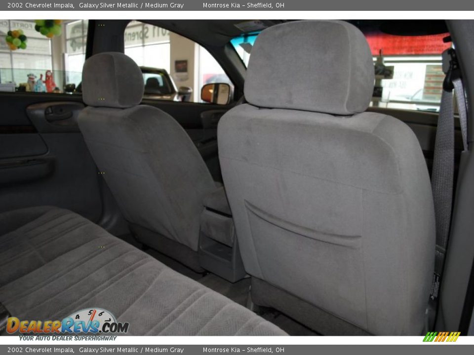 2002 Chevrolet Impala Galaxy Silver Metallic / Medium Gray Photo #20