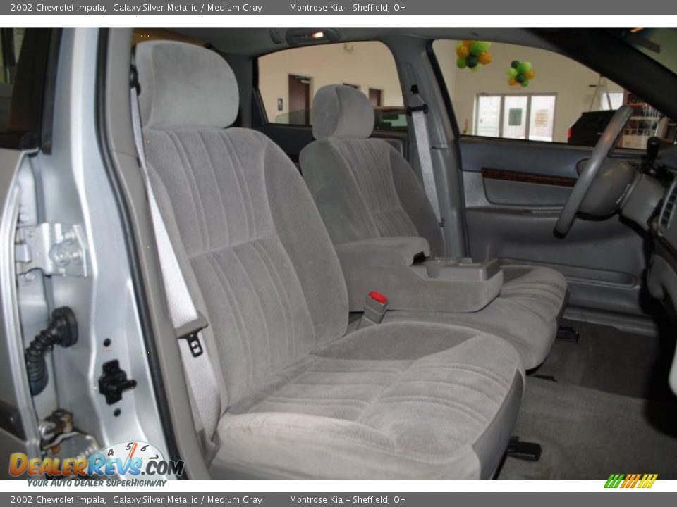 2002 Chevrolet Impala Galaxy Silver Metallic / Medium Gray Photo #21
