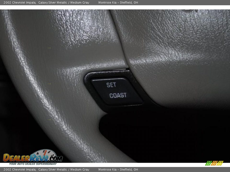 2002 Chevrolet Impala Galaxy Silver Metallic / Medium Gray Photo #36