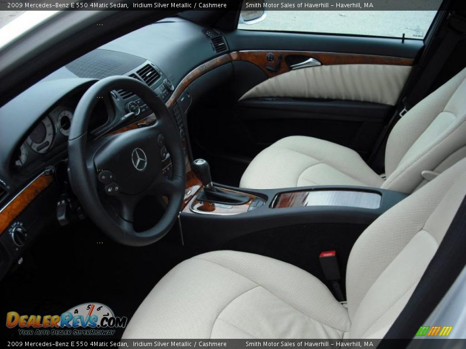 2009 Mercedes-Benz E 550 4Matic Sedan Iridium Silver Metallic / Cashmere Photo #14