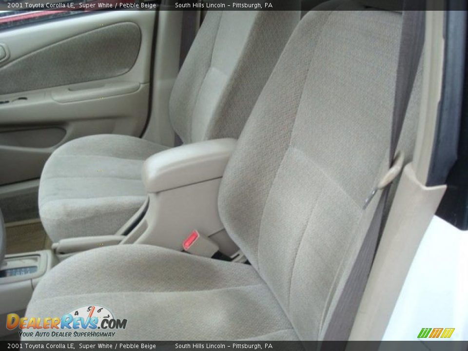 2001 Toyota Corolla LE Super White / Pebble Beige Photo #8