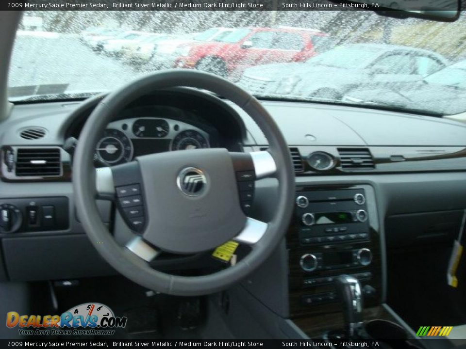 2009 Mercury Sable Premier Sedan Brilliant Silver Metallic / Medium Dark Flint/Light Stone Photo #10