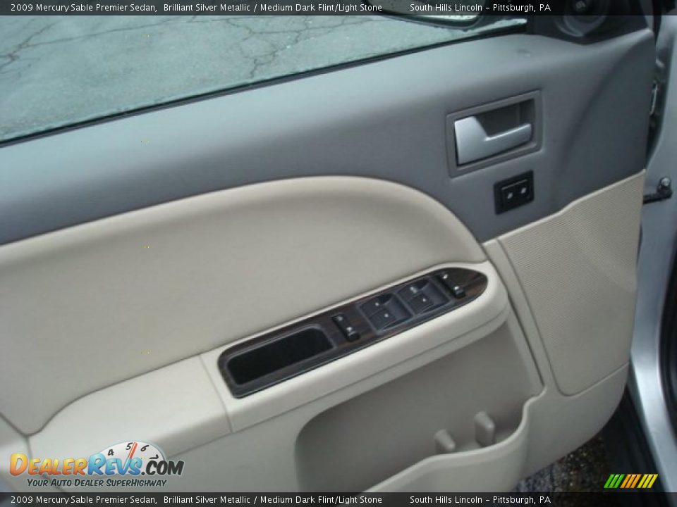 2009 Mercury Sable Premier Sedan Brilliant Silver Metallic / Medium Dark Flint/Light Stone Photo #11