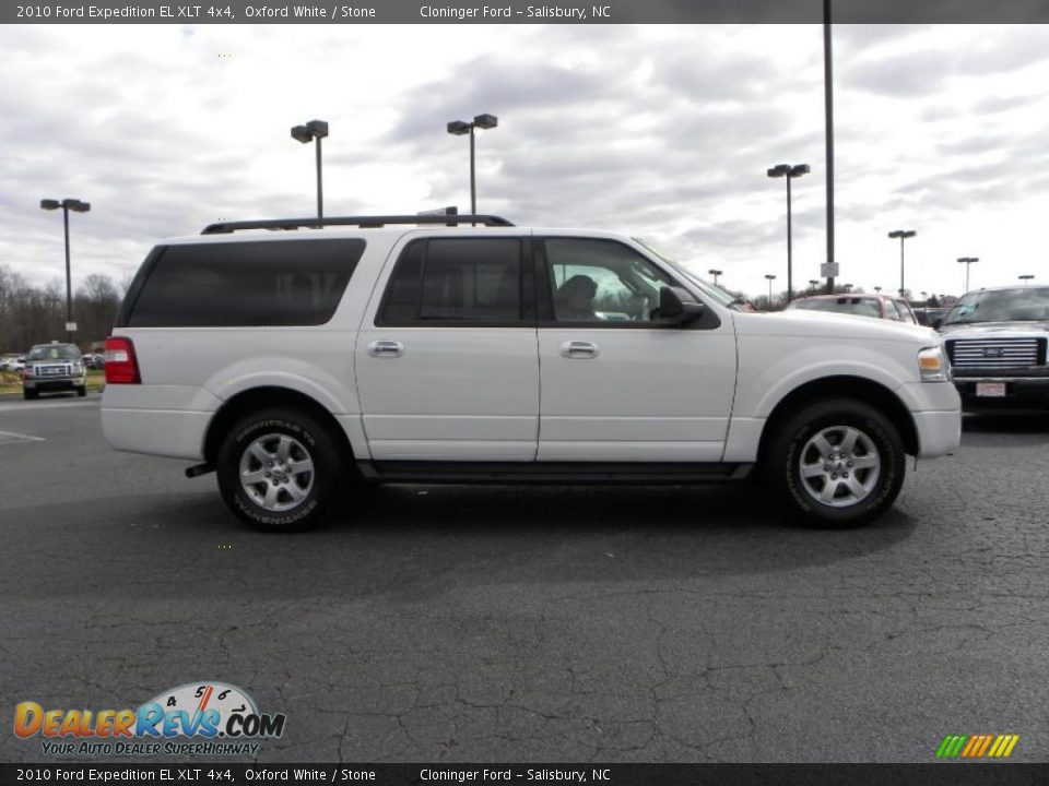 2010 Ford Expedition EL XLT 4x4 Oxford White / Stone Photo #2