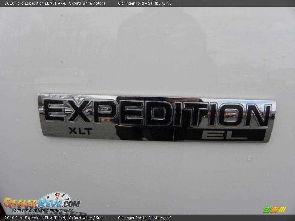 2010 Ford Expedition EL XLT 4x4 Oxford White / Stone Photo #16