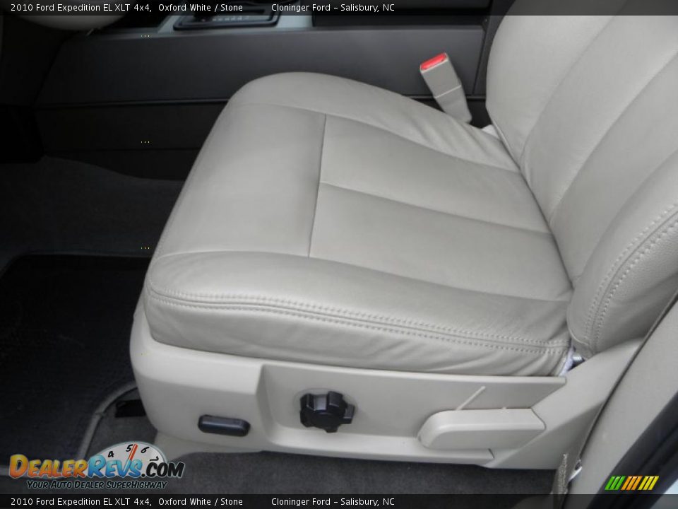 2010 Ford Expedition EL XLT 4x4 Oxford White / Stone Photo #18