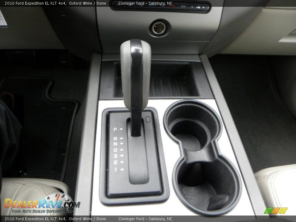 2010 Ford Expedition EL XLT 4x4 Oxford White / Stone Photo #24