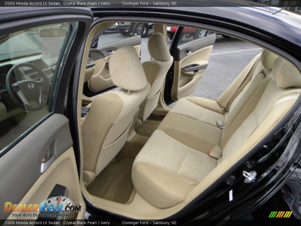 2009 Honda Accord LX Sedan Crystal Black Pearl / Ivory Photo #9