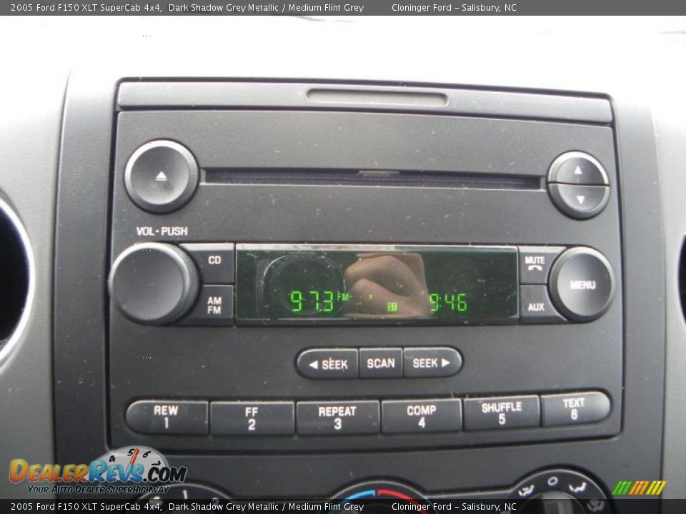 2005 Ford F150 XLT SuperCab 4x4 Dark Shadow Grey Metallic / Medium Flint Grey Photo #18