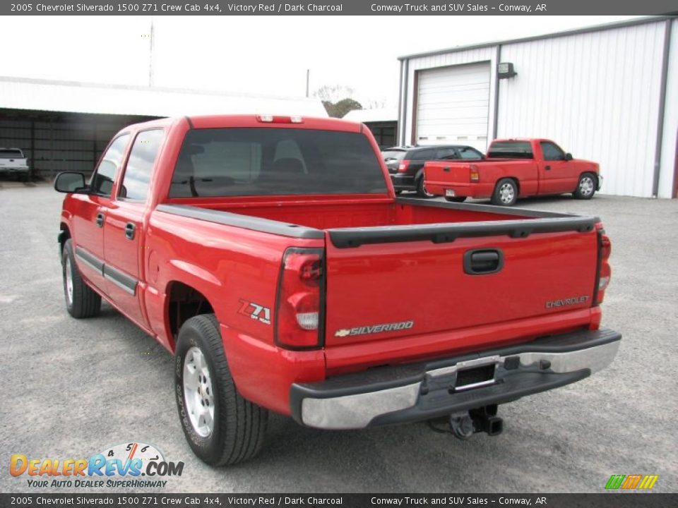 2005 Chevrolet Silverado 1500 Z71 Crew Cab 4x4 Victory Red / Dark Charcoal Photo #6