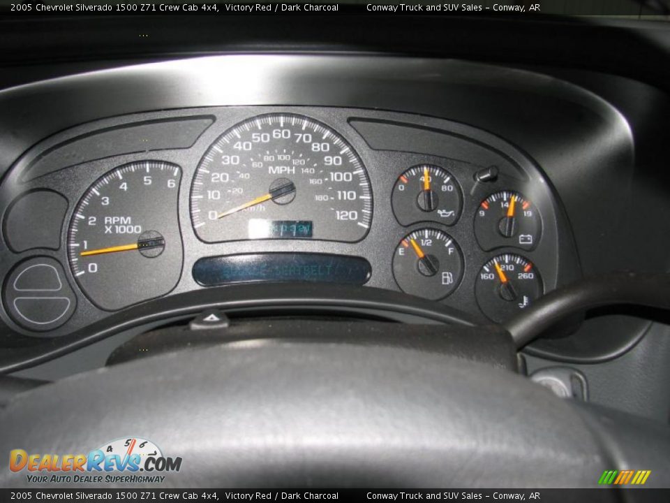2005 Chevrolet Silverado 1500 Z71 Crew Cab 4x4 Victory Red / Dark Charcoal Photo #10