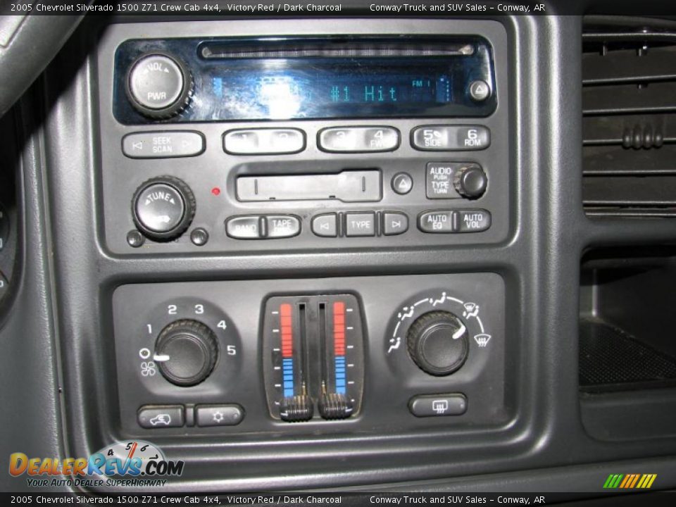 2005 Chevrolet Silverado 1500 Z71 Crew Cab 4x4 Victory Red / Dark Charcoal Photo #11