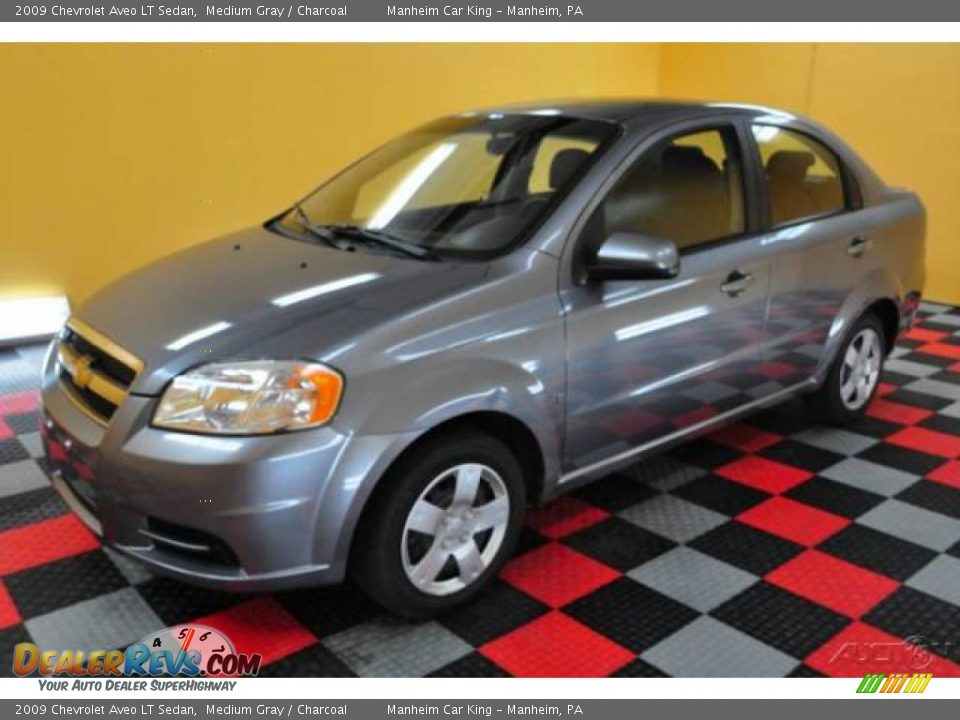 2009 Chevrolet Aveo LT Sedan Medium Gray / Charcoal Photo #3