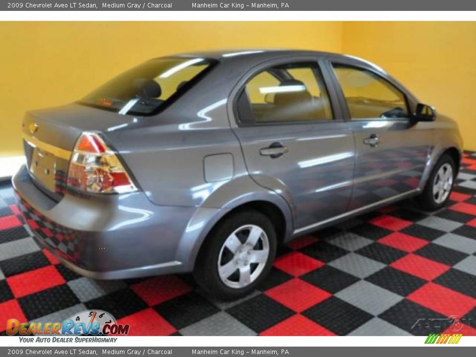 2009 Chevrolet Aveo LT Sedan Medium Gray / Charcoal Photo #6