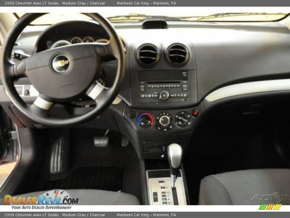 2009 Chevrolet Aveo LT Sedan Medium Gray / Charcoal Photo #7