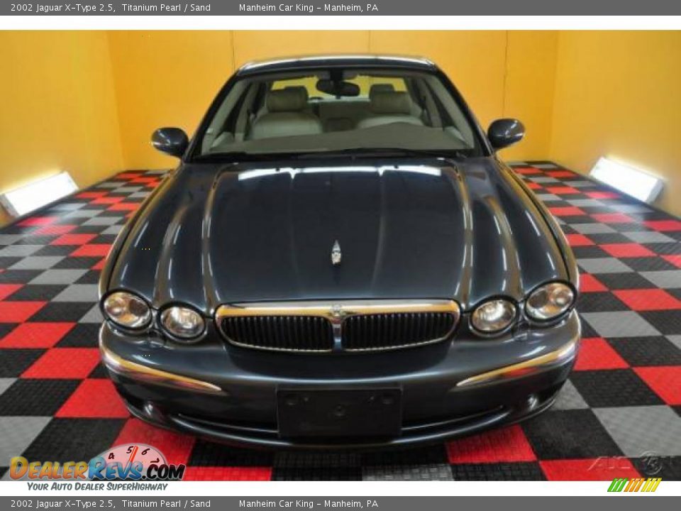 2002 Jaguar X-Type 2.5 Titanium Pearl / Sand Photo #2