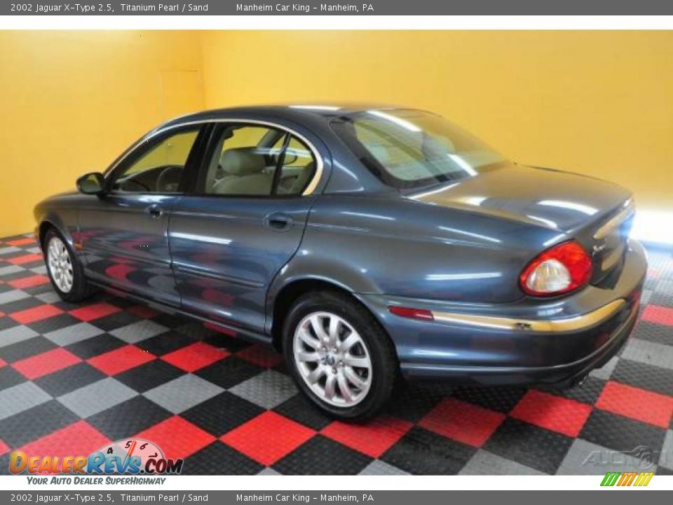 2002 Jaguar X-Type 2.5 Titanium Pearl / Sand Photo #4