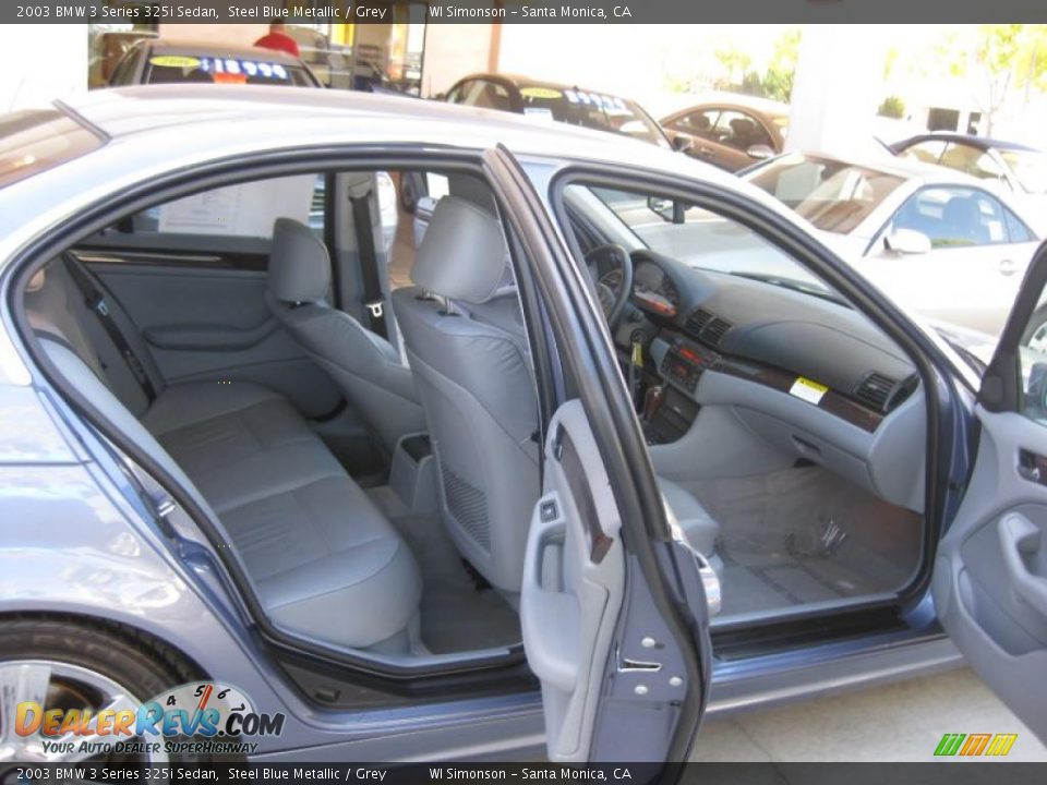 2003 BMW 3 Series 325i Sedan Steel Blue Metallic / Grey Photo #35