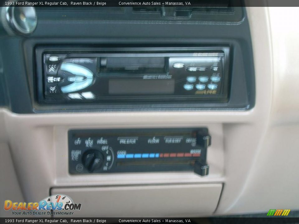1993 Ford Ranger XL Regular Cab Raven Black / Beige Photo #14