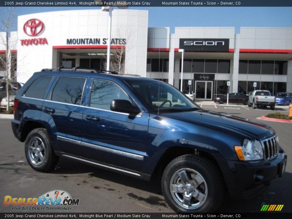 2005 Jeep Grand Cherokee Limited 4x4 Midnight Blue Pearl / Medium Slate Gray Photo #1