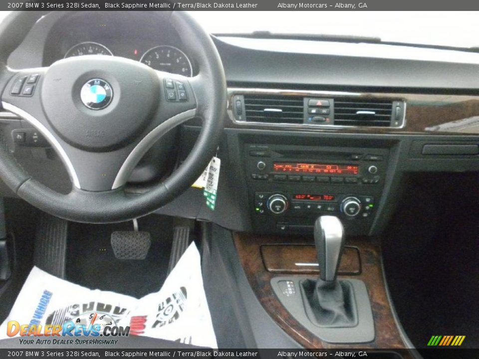 2007 BMW 3 Series 328i Sedan Black Sapphire Metallic / Terra/Black Dakota Leather Photo #13
