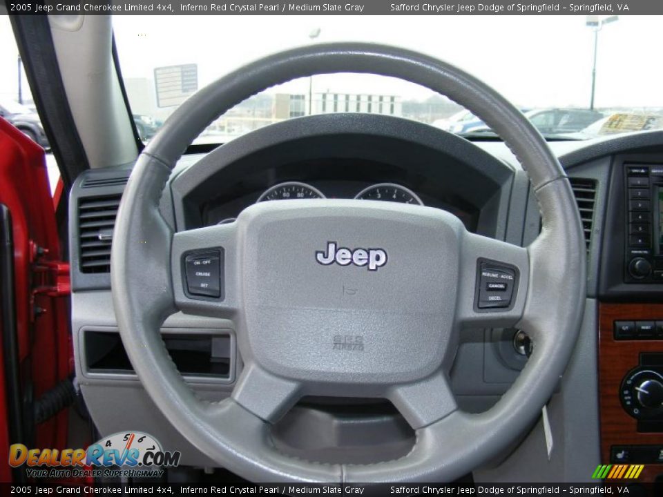 2005 Jeep Grand Cherokee Limited 4x4 Inferno Red Crystal Pearl / Medium Slate Gray Photo #11