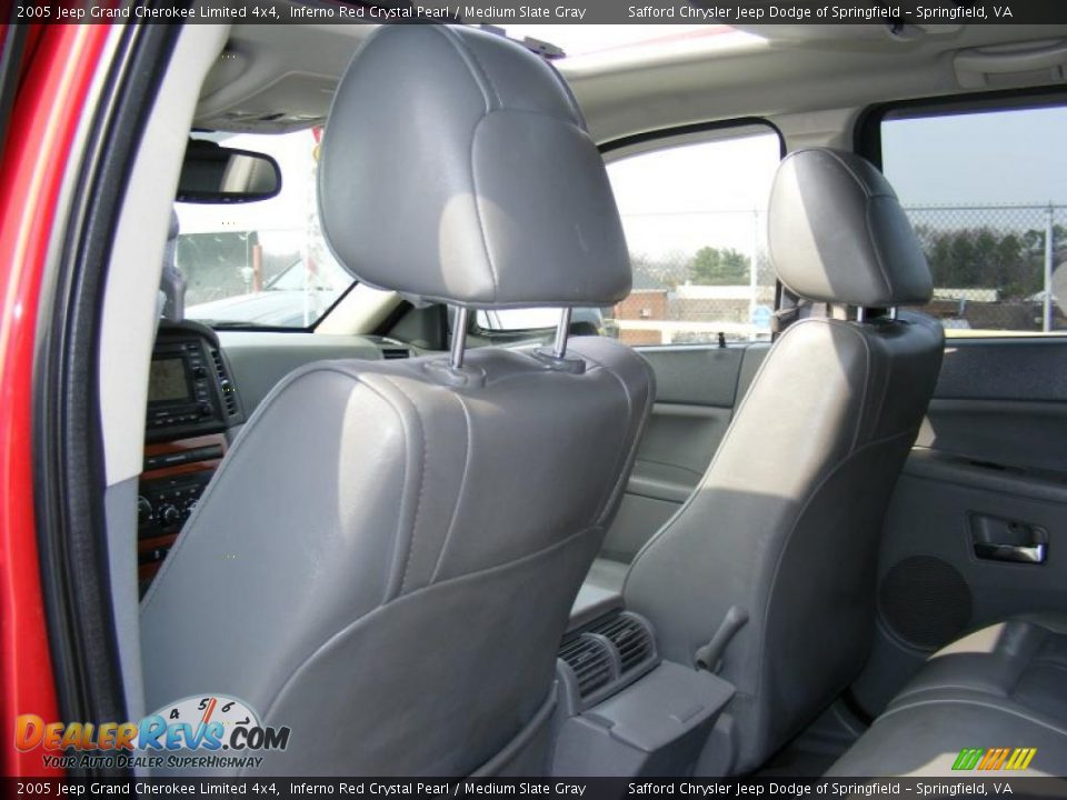 2005 Jeep Grand Cherokee Limited 4x4 Inferno Red Crystal Pearl / Medium Slate Gray Photo #16