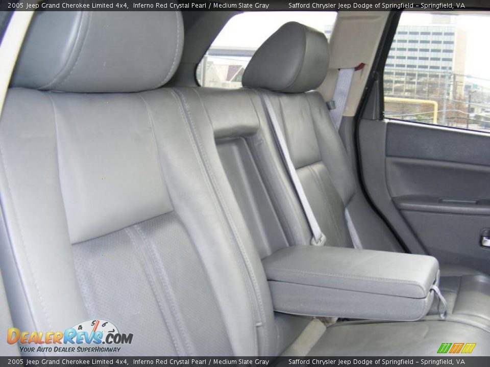 2005 Jeep Grand Cherokee Limited 4x4 Inferno Red Crystal Pearl / Medium Slate Gray Photo #25