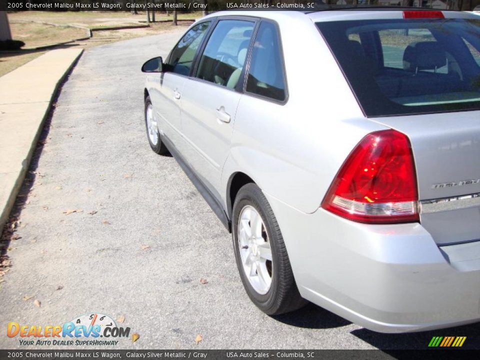 2005 Chevrolet Malibu Maxx LS Wagon Galaxy Silver Metallic / Gray Photo #8
