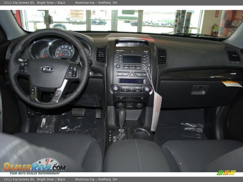 2011 Kia Sorento EX Bright Silver / Black Photo #13