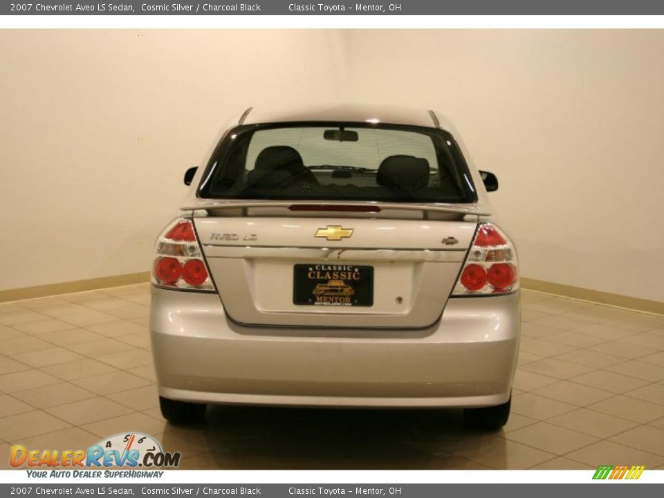 2007 Chevrolet Aveo LS Sedan Cosmic Silver / Charcoal Black Photo #6