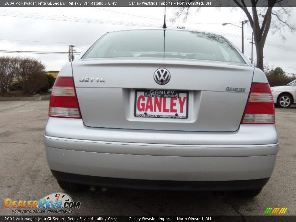 2004 Volkswagen Jetta GL Sedan Reflex Silver Metallic / Grey Photo #4