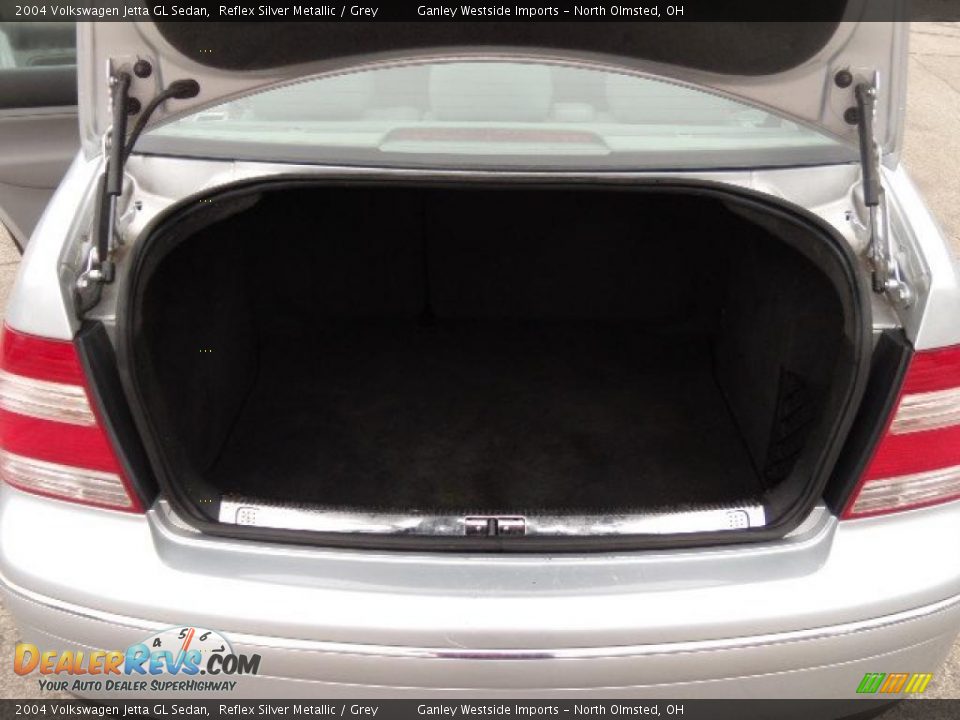 2004 Volkswagen Jetta GL Sedan Reflex Silver Metallic / Grey Photo #13