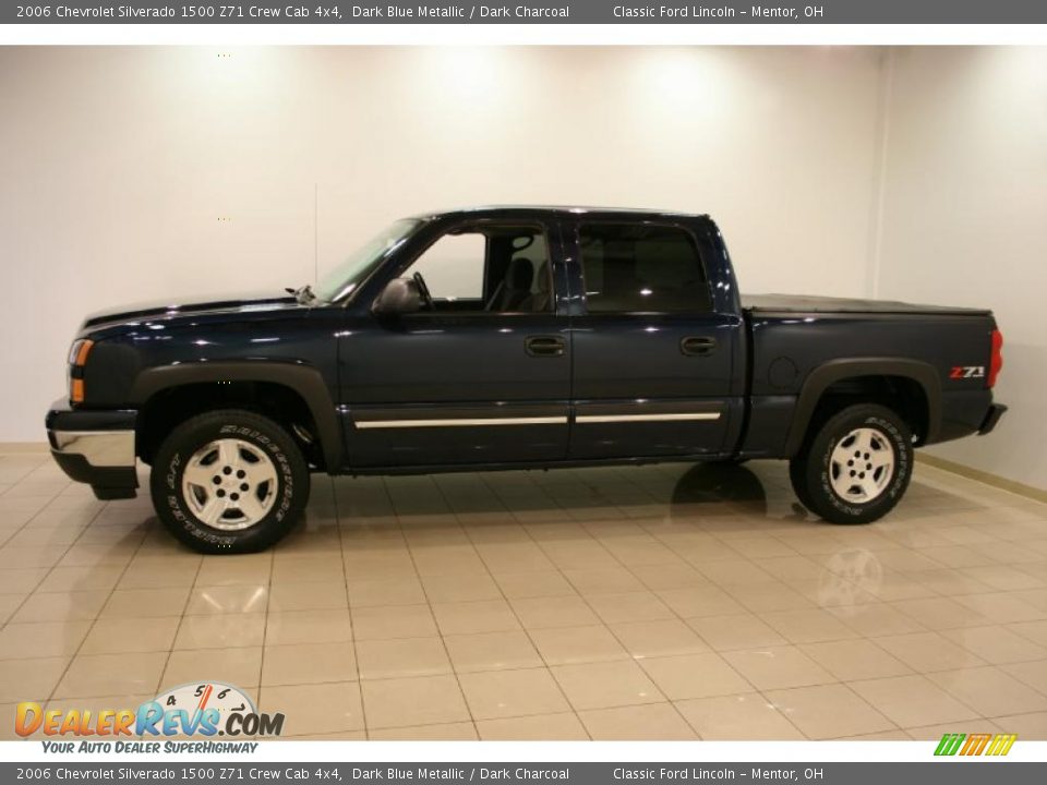2006 Chevrolet Silverado 1500 Z71 Crew Cab 4x4 Dark Blue Metallic / Dark Charcoal Photo #4