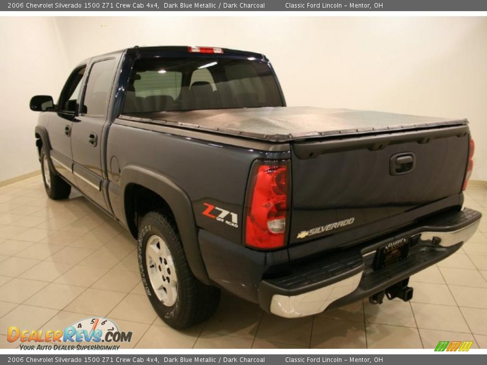 2006 Chevrolet Silverado 1500 Z71 Crew Cab 4x4 Dark Blue Metallic / Dark Charcoal Photo #5