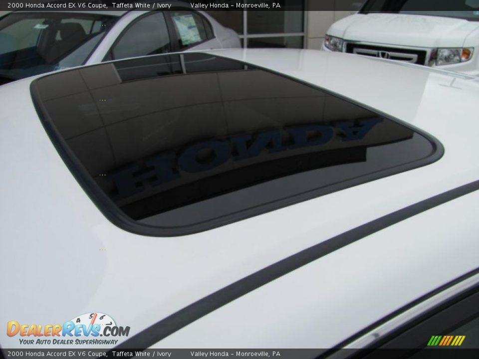 2000 Honda Accord EX V6 Coupe Taffeta White / Ivory Photo #5