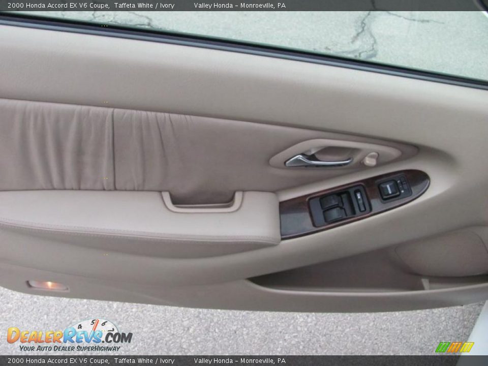 2000 Honda Accord EX V6 Coupe Taffeta White / Ivory Photo #12