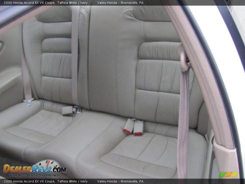 2000 Honda Accord EX V6 Coupe Taffeta White / Ivory Photo #13