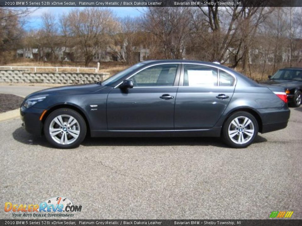 2010 BMW 5 Series 528i xDrive Sedan Platinum Grey Metallic / Black Dakota Leather Photo #2