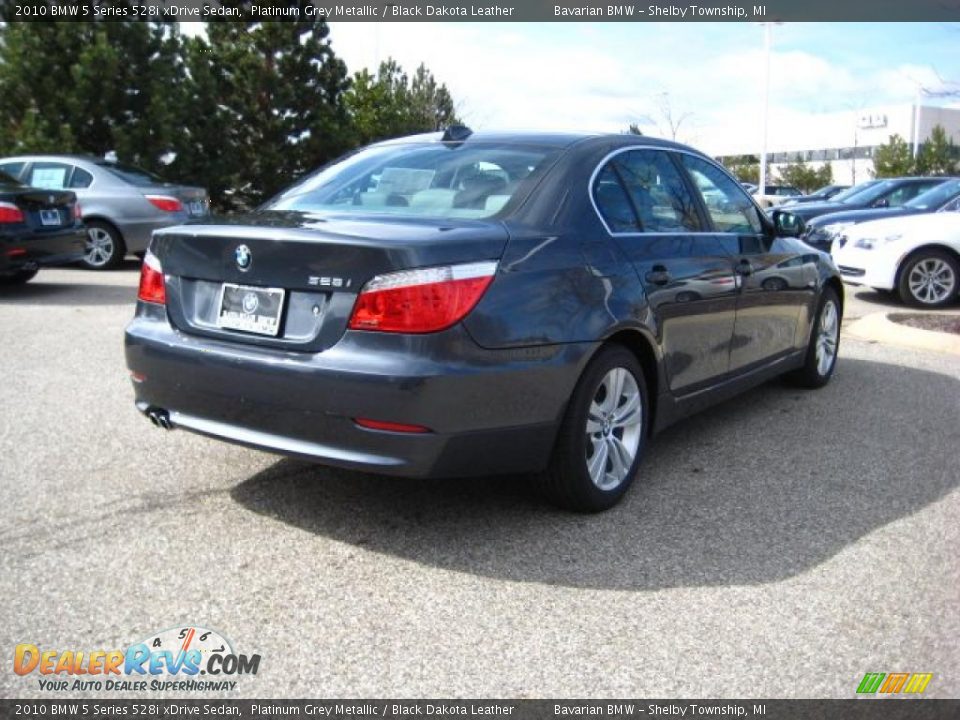 2010 BMW 5 Series 528i xDrive Sedan Platinum Grey Metallic / Black Dakota Leather Photo #5