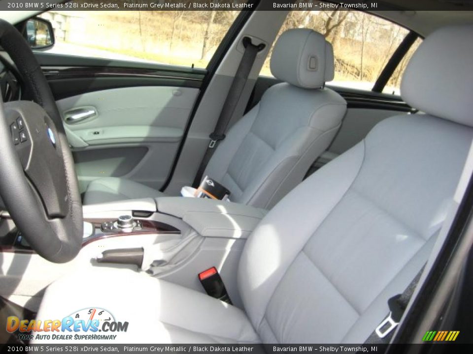 2010 BMW 5 Series 528i xDrive Sedan Platinum Grey Metallic / Black Dakota Leather Photo #10