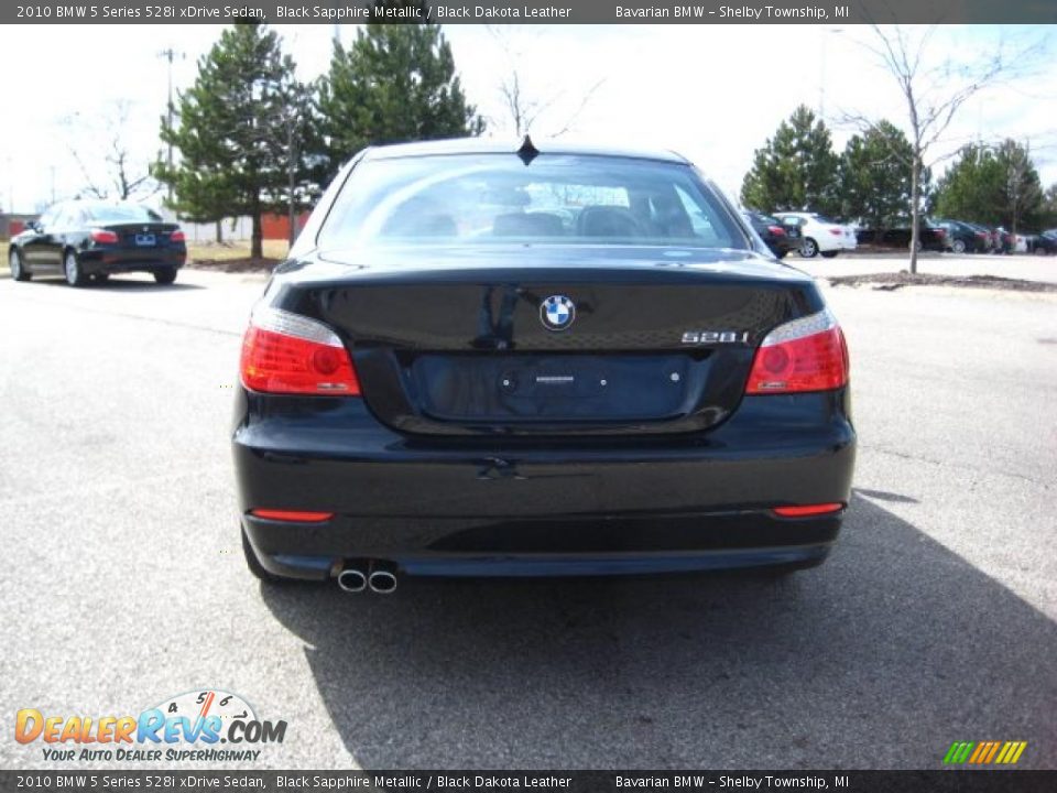 2010 BMW 5 Series 528i xDrive Sedan Black Sapphire Metallic / Black Dakota Leather Photo #4