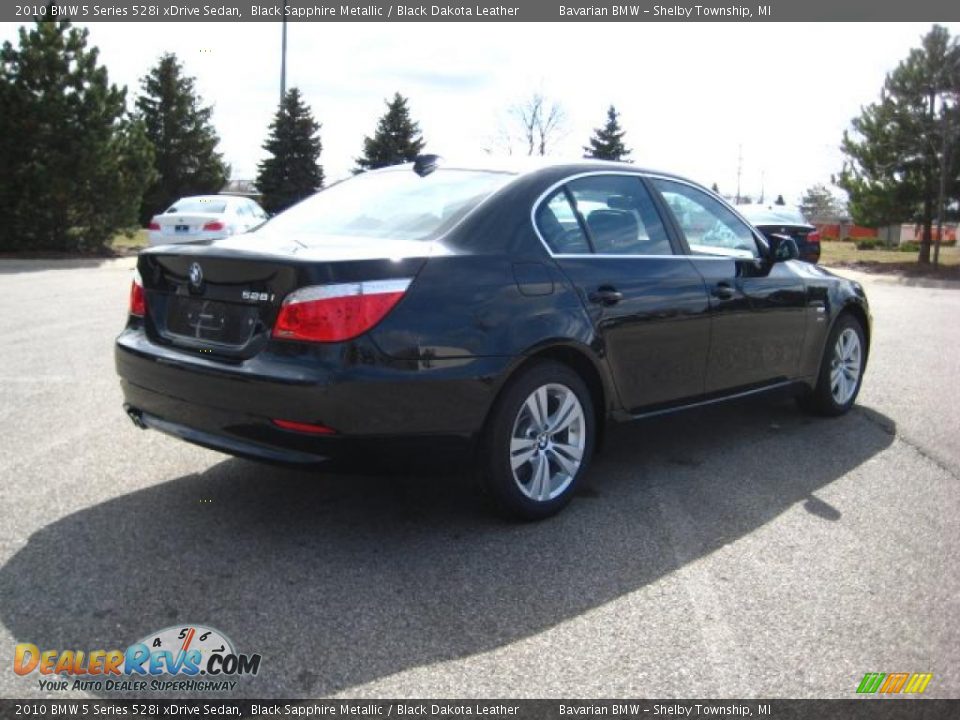 2010 BMW 5 Series 528i xDrive Sedan Black Sapphire Metallic / Black Dakota Leather Photo #5