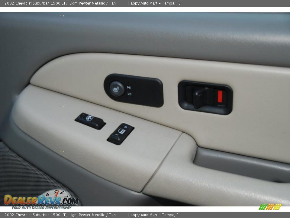 2002 Chevrolet Suburban 1500 LT Light Pewter Metallic / Tan Photo #28